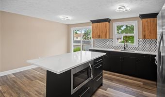 5651 Tulane Ave, Austintown, OH 44515