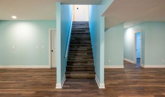 372 Foxboro Dr, Avon, IN 46123
