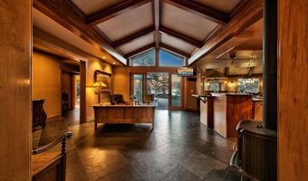 20 Calaneva Dr, Crystal Bay, NV 89402