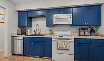904 N St, Barling, AR 72923