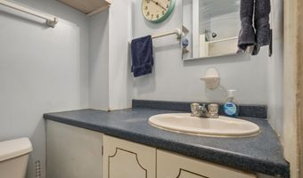 29 TRINITY Pl, Barrington, NJ 08007