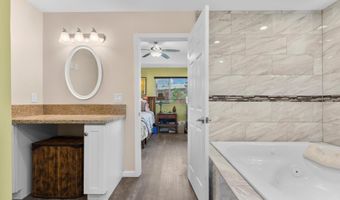 15-1635 BEACH Rd, Keaau, HI 96749