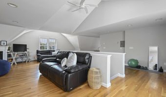 15 Bay View Rd, Barnstable, MA 02630