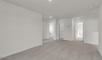 719 Lazy Elm Ln, Aberdeen, NC 28315
