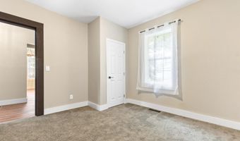 587 Robert Henry St, Macon, GA 31206