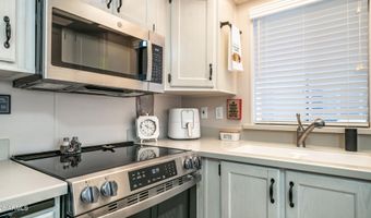 608 Ironstone Dr, Apache Junction, AZ 85119