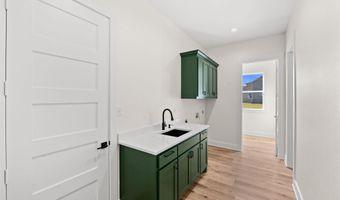 1370 County Road 1660, Alba, TX 75410