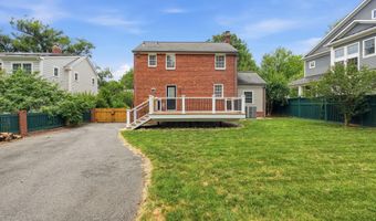 6524 27TH St N, Arlington, VA 22213