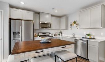 13720 Kaylemore Trl, Rosemount, MN 55068