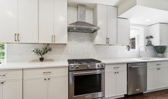 1594 Huntcrest Dr, Anderson Twp., OH 45255