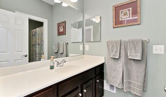 21264 FAIRHUNT Dr, Ashburn, VA 20148
