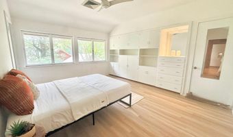 6819 SELKIRK, Bethesda, MD 20817