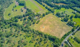 481 Cantey Ln, Camden, SC 29020