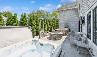 27 Waverly Rd, Darien, CT 06820