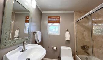 4275 Crestview Dr, La Mesa, CA 91941