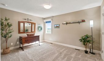 18736 Roselle Cv, Auburn, IN 46706