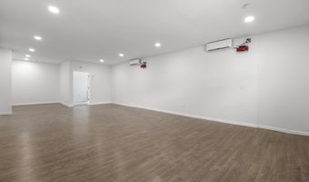 33 William St, Danbury, CT 06810
