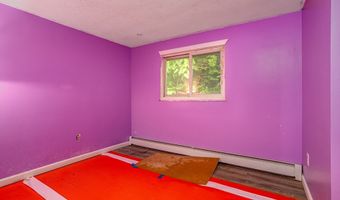 61 Barry Rd, Worcester, MA 01609