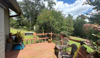 850 Gambier Dr, Alford, FL 32420