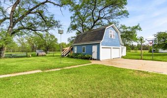 1097 Duck Creek Dr, Adams, WI 53910
