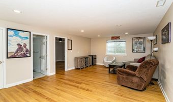 2732 Northridge Ln, Ames, IA 50010