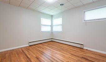 110 Edgewood Dr, Bedford, IN 47421