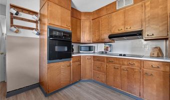 119 N Main St, Alburtis, PA 18011