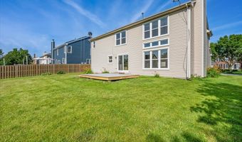 1831 Haverford Dr, Algonquin, IL 60102