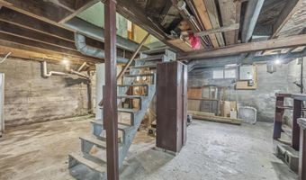 4 Florence Street Pl, Augusta, ME 04330