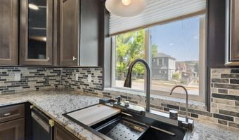 411 W 7th St, Anaconda, MT 59711