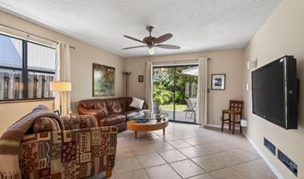 186 PINE St, Atlantic Beach, FL 32233