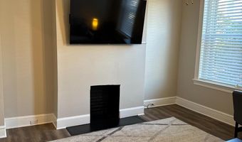 1628 CALVERT N, Baltimore, MD 21202