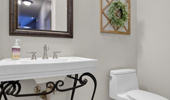 125 Berkshire Ln, Albertville, AL 35950