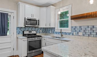 137 Old Nc 20 Hwy, Alexander, NC 28701