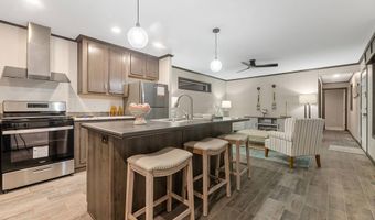 520 Jennifer St 24, Audubon, MN 56511