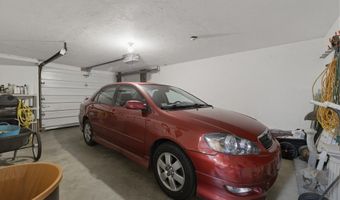 22 Country Ln, Berkley, MA 02779