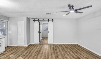 223 PINEHURST Dr, Auburndale, FL 33823