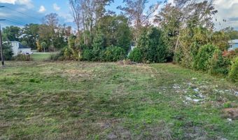 1017 30th Ave S, Atlantic Beach, SC 29582