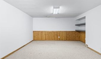 2100 10th St SW, Austin, MN 55912