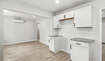 8004 HANNETT Ave NE, Albuquerque, NM 87110