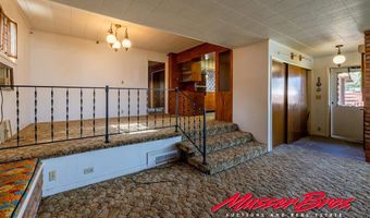 2636 Big Horn Ave, Cody, WY 82414