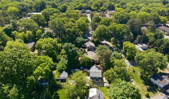 1941 Bentley Pl, Charlotte, NC 28205