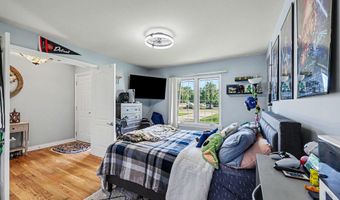 393 Pointe Tremble Rd, Algonac, MI 48001