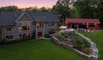 1099 Indian Trl S, Afton, MN 55001