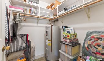 24 Parkwood Dr, Augusta, ME 04330