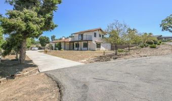 1736 Bellington Ln, Fallbrook, CA 92028