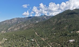 Robertos Lane, Arroyo Seco, NM 87514