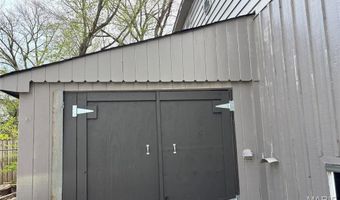 1015 Marie Ave, Alton, IL 62002