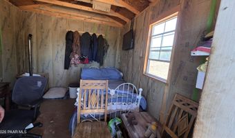 179 B Cellar Door, Ash Fork, AZ 86320