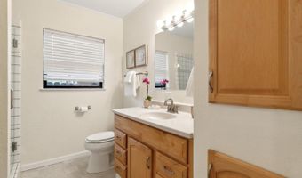 1039 Stevenson St, Santa Rosa, CA 95404